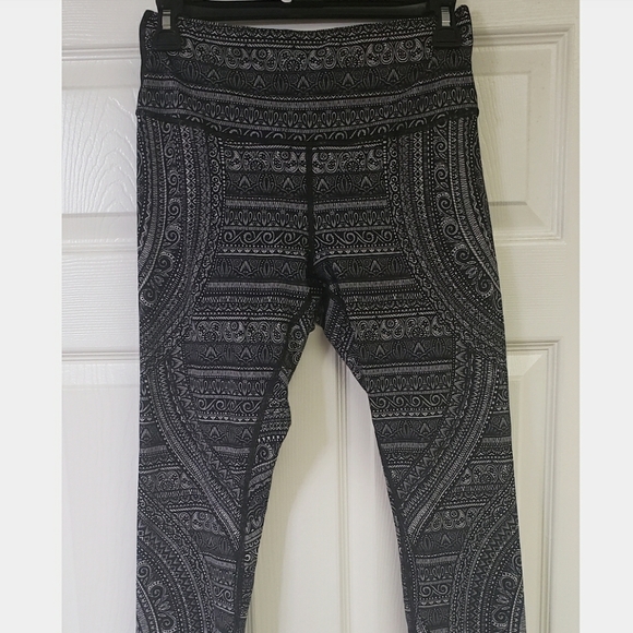 🍋Lululemon New W Tags Wunder Under Paisley Rare - Picture 1 of 4